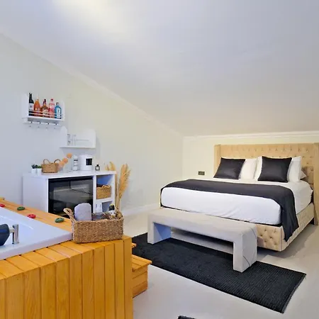 Hotell Merkezde 6 Kisilik Lueks