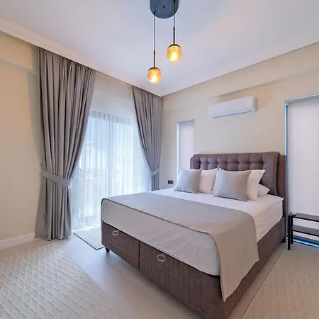 Hotell Merkezde 6 Kisilik Lueks